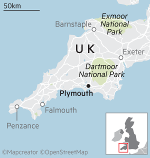 Plymouth를 중심으로 Penzance, Falmouth, Barnstaple, Exeter와 Dartmoor·Exmoor 국립공원이 표시된 영국 남서부 지도